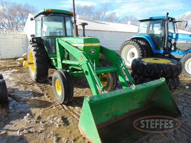 1976 John Deere 4230_1.jpg